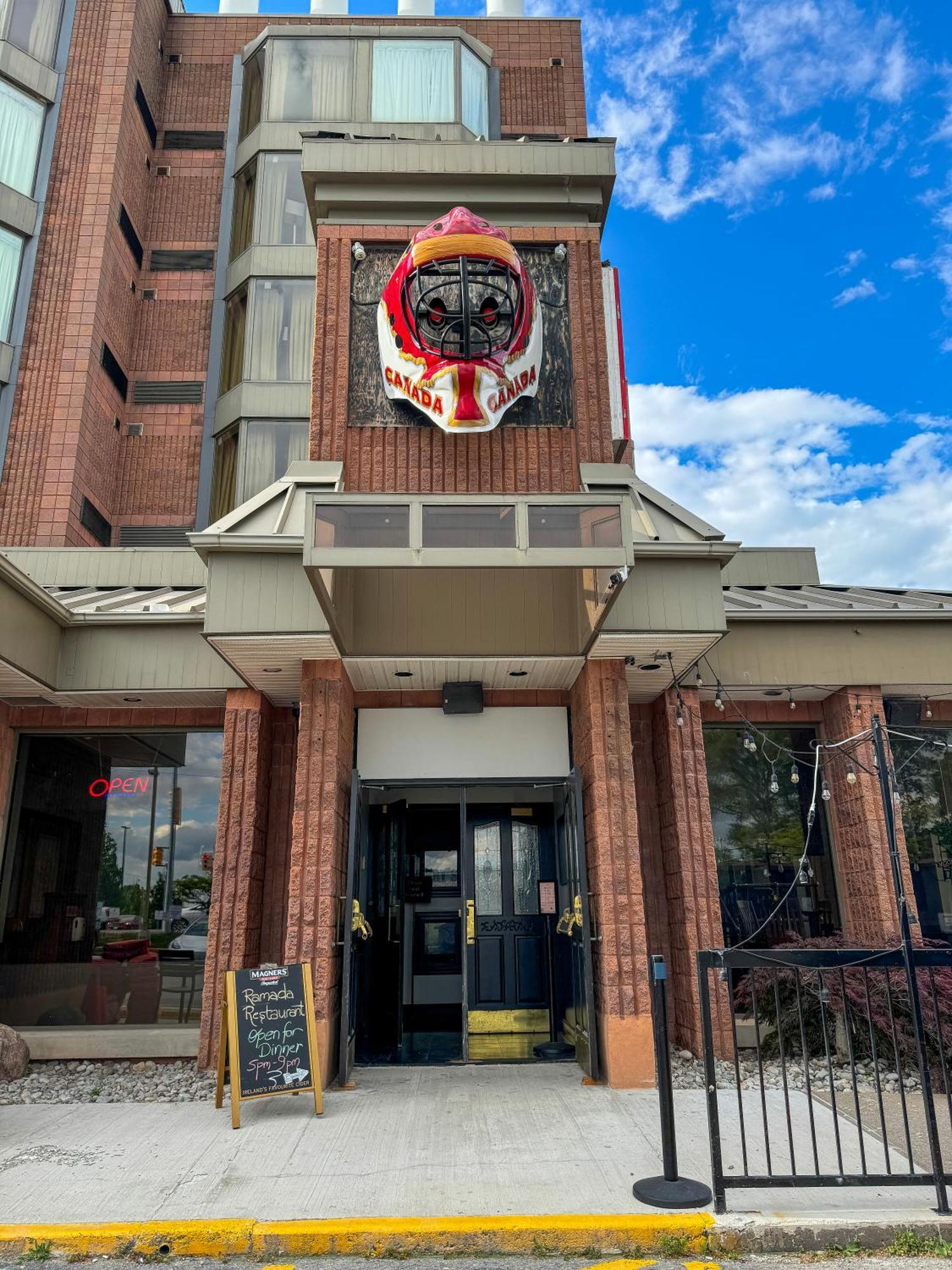 Ramada Plaza by Wyndham Niagara Falls Zewnętrze zdjęcie